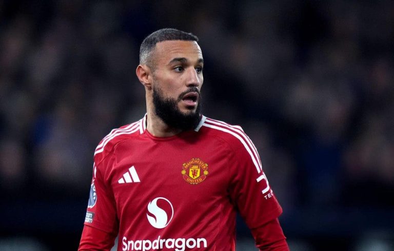 Exciting statements from new Manchester United coach about Mazraoui