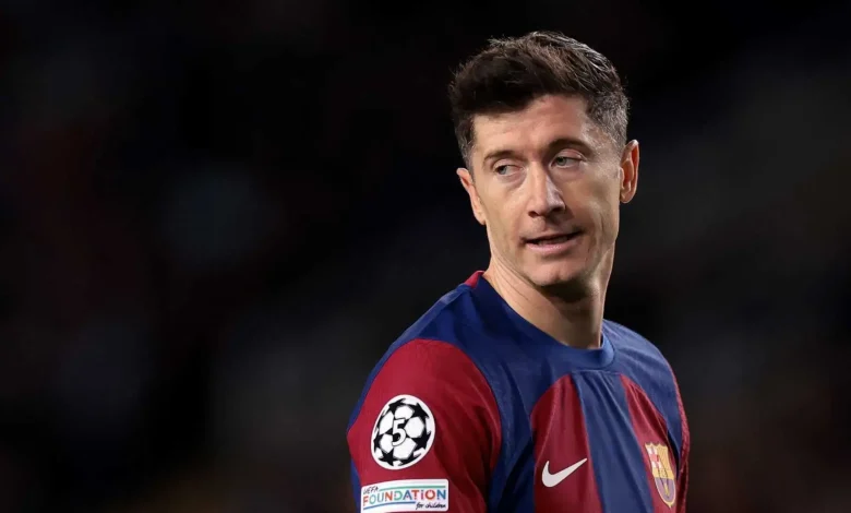 Floods in Spain… Heavy rain floods Lewandowski's house in Barcelona