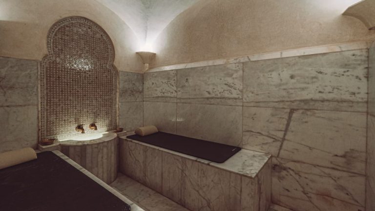 Marrakech: a raid on a “modern” bathroom dismantles a network that exploits girls