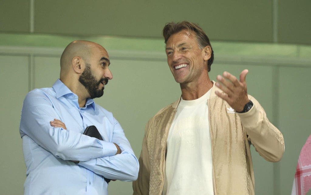 Regragui and Renard meet in Doha