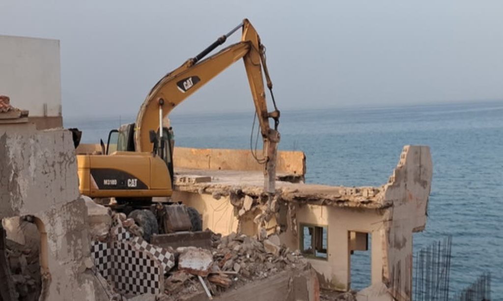 The Arkaman group demolished several collapsed buildings along the beach