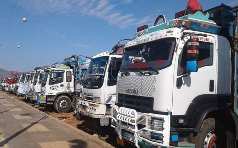 Transport professionals threaten to strike to protest against the marginalization of social dialogue