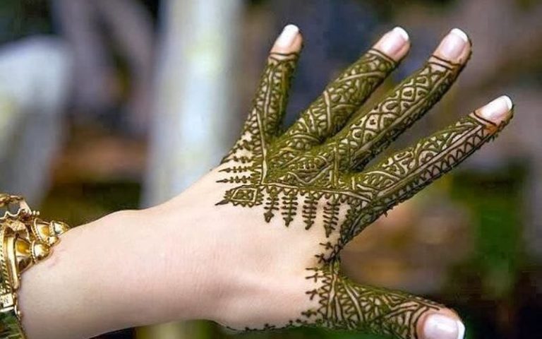 UNESCO plans to include henna on the List of Intangible Cultural Heritage