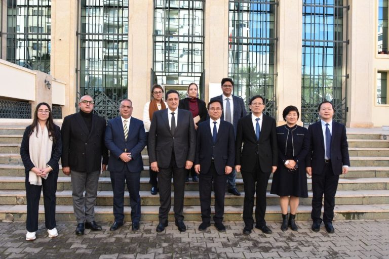 Moro gives official reception to high-level Chinese delegation (photos)