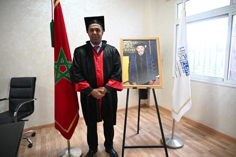 “Rashid Maghafri”..an excellent police brigadier who obtains a “doctorate” with very honorable distinction (video)