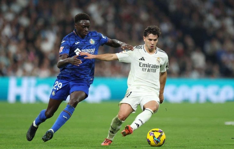 Díaz takes part in Real Madrid's victory against Getafe