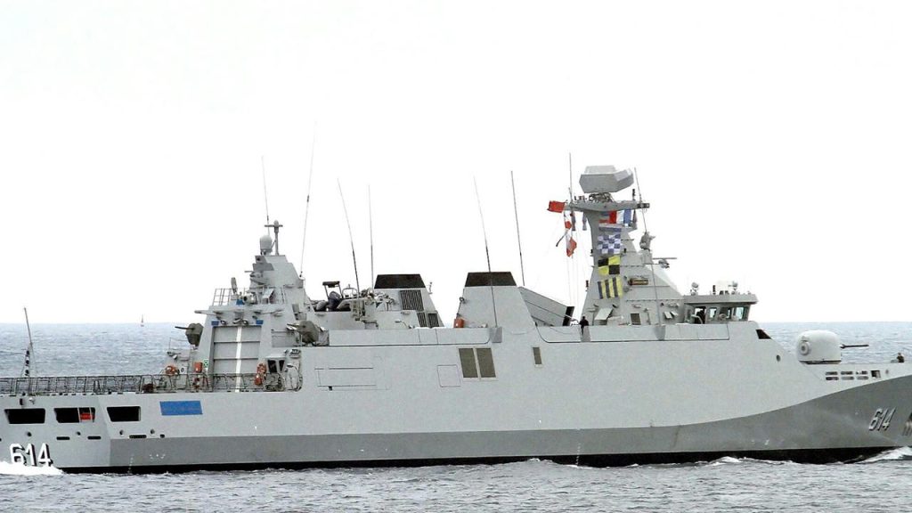 Moroccan naval patrol runs aground in occupied waters off Melilla