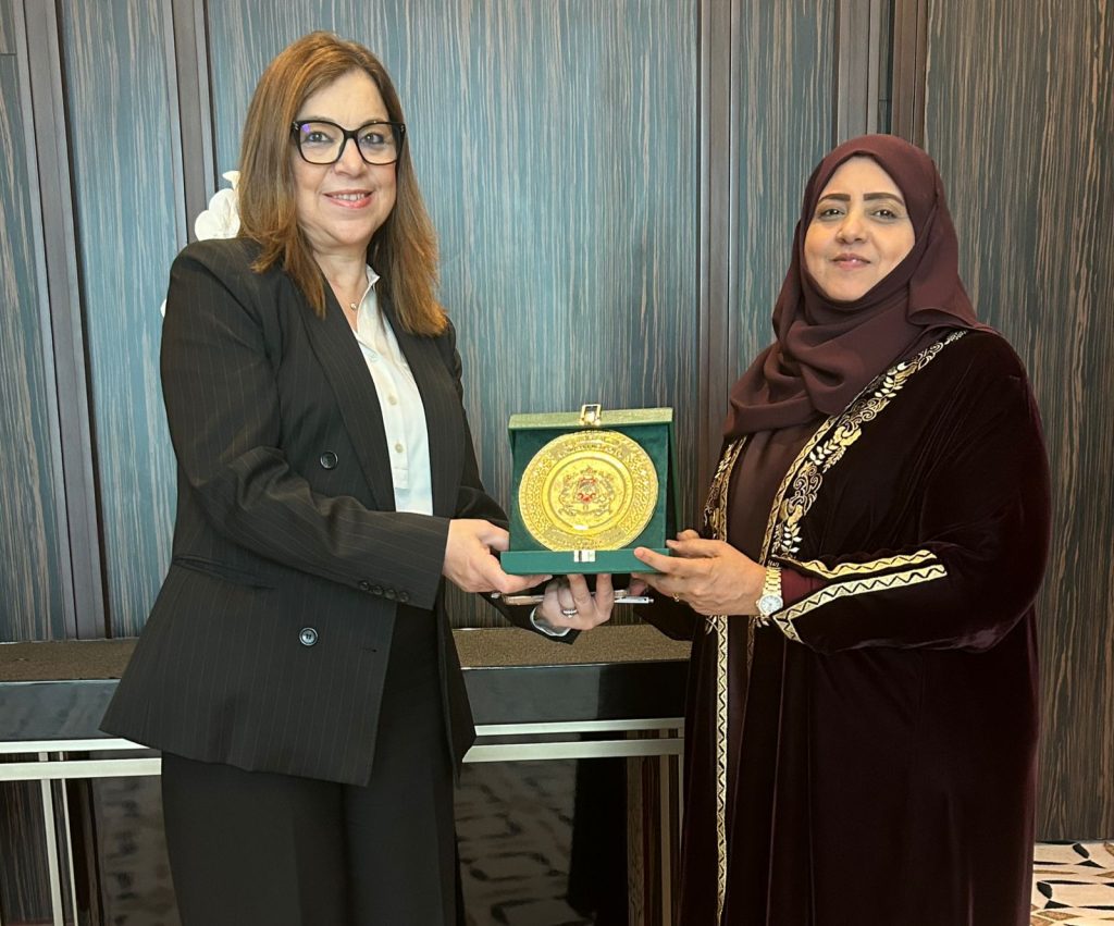 Ms. Naïma Ibn Yahya receives the Minister of Social Development of the Sultanate of Oman on the sidelines of the 12th session of the ESCWA Women's Committee: strengthening cooperation in the field of social action