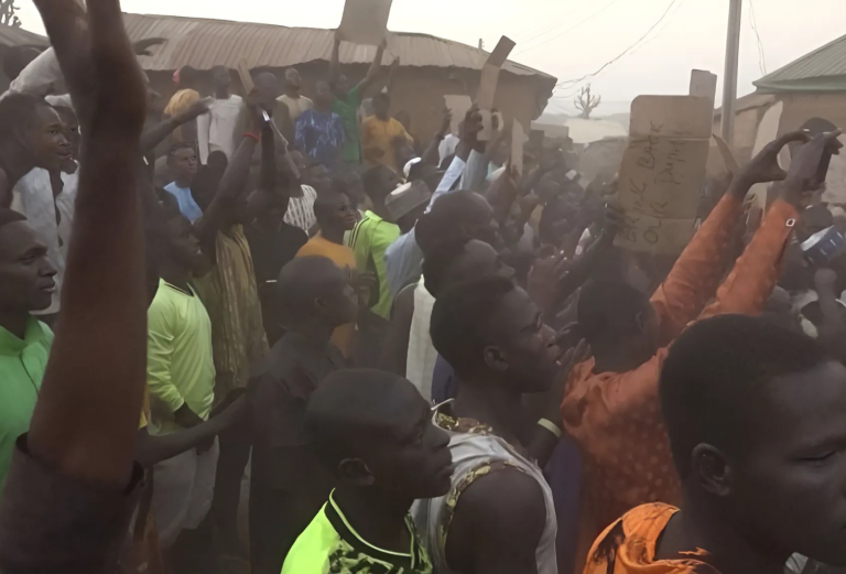 Nigerian tragedy: Children die in stampede at entertainment festival