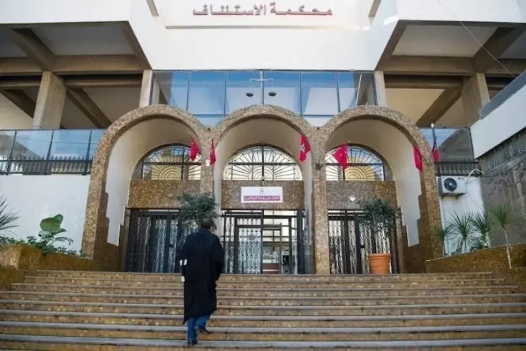 Notary “A. Boudriqa” was sentenced to six years in prison in the property burglary case.