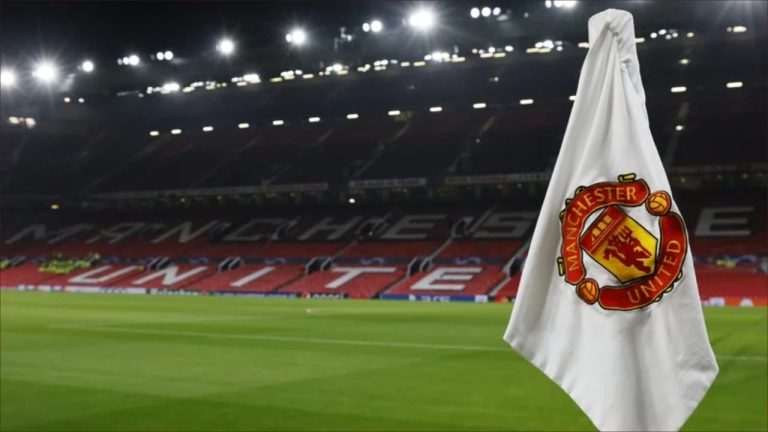 Rats invade Manchester United stadium