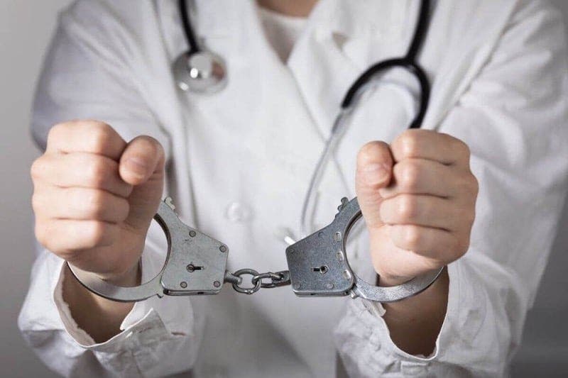 The toll-free number ousts a doctor and a trainee nurse at the Ibn Beja hospital in Taza