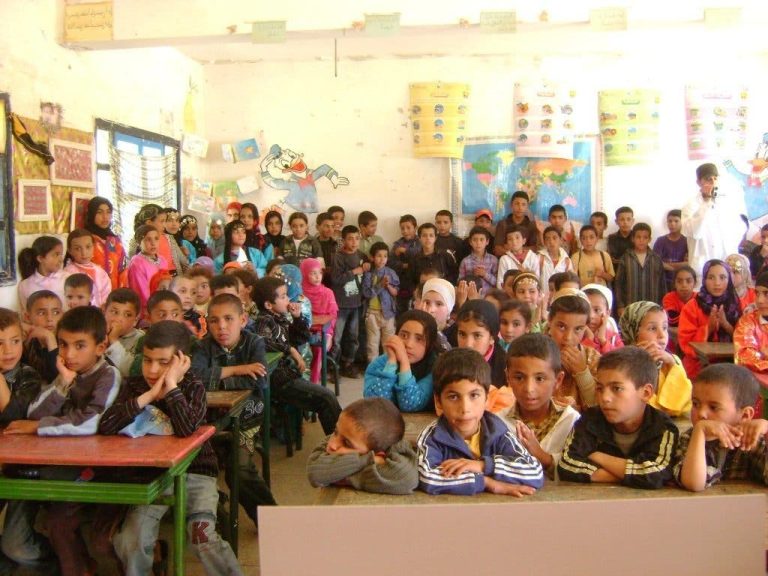 Young schoolchildren observe the reality of education in Morocco and renew their calls for reform