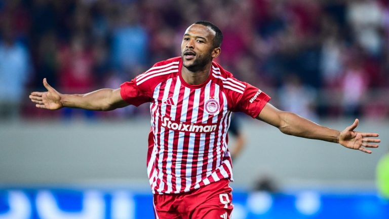 Ayoub al -kaabi shines with a double and leads Olympiacos for the price of the European League final