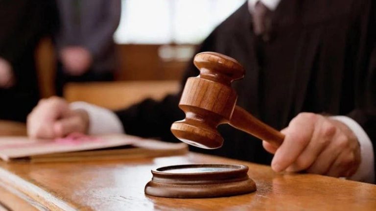 MIDELT .. Judicial decisions in a corruption case in Bouzmo include the commander of the region