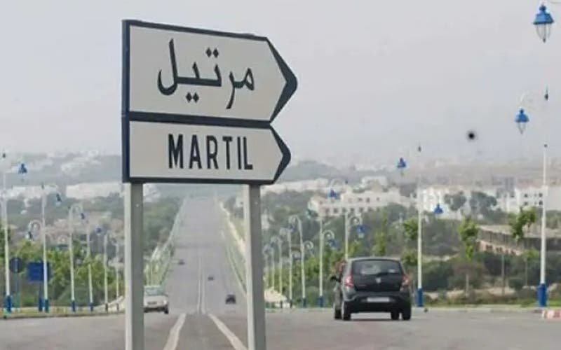 The generalization of random constructions in Martil and M'diq raises the question of His Majesty's worker
