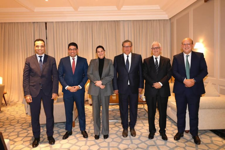 The majority note the government measures taken to face "imported inflation"