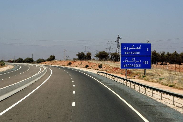 Warning about the danger of mentally ill people on the highway between Agadir and Marrakech