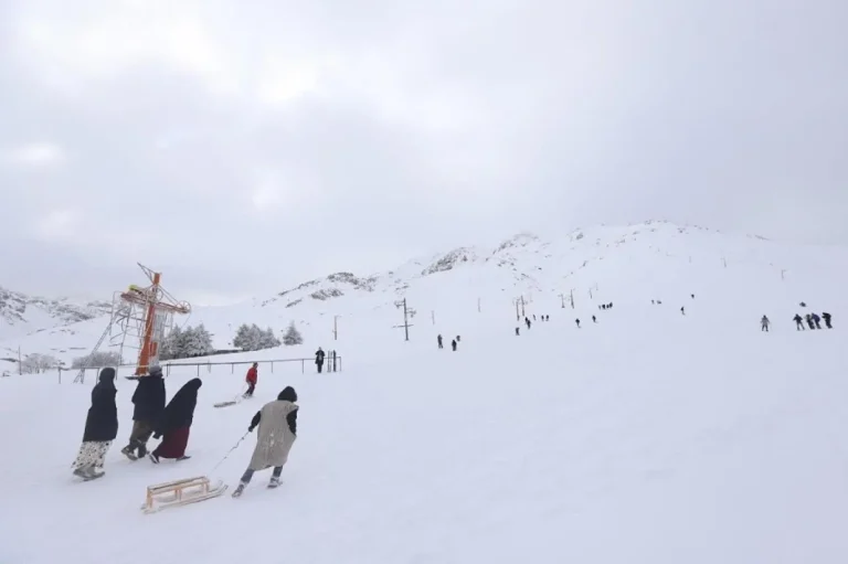 A warning bulletin ... snowfall and heavy rains on Sunday and Monday