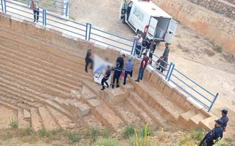 الحسيمة… هذه هوية الجثة التي عثر عليها بحي تيغانمين