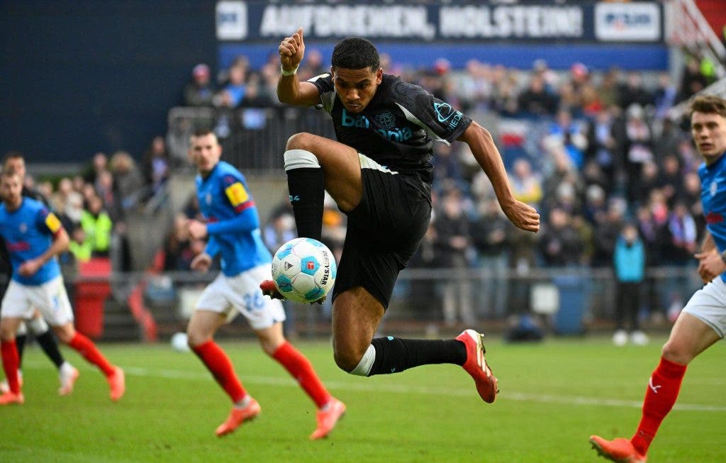He scored one goal and made another .. Amin Adly leads Bayer Leverkusen to win in the German League (video)
