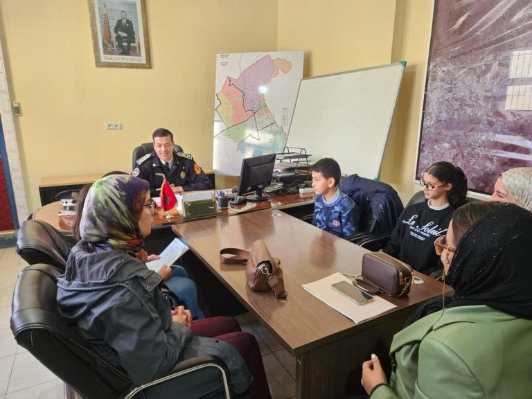 Regional security in Nador opens its doors to students. A communication meeting reveals the secrets of road safety