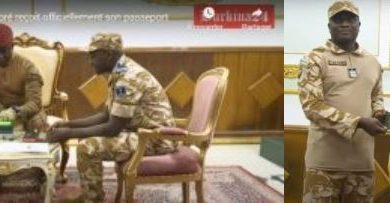 Les pays de l'AES en marche: Le Président du Burkina Faso le Capitaine Ibrahim Traoré a reçu son passeport biométrique commun aux trois pays de l'AES