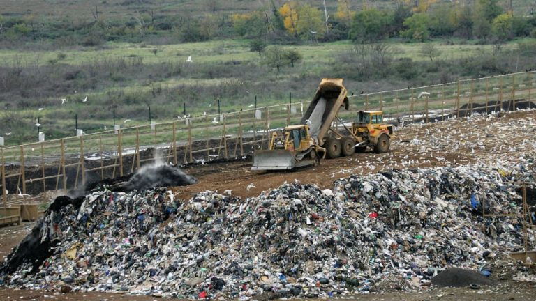 To become a clean city ... Launch of a pioneering waste management project in Safr
