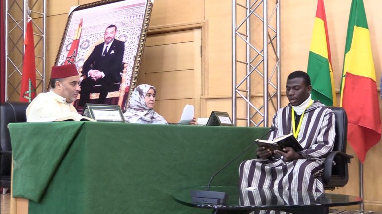 Oujda .. Ceolding students from sub-Saharan Africa in a competition to memorize and improve the Holy Quran (photos)