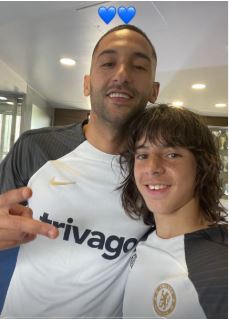 Un prodige marocain de chelsea, de 16 ans, au cœur d’une bataille entre le Maroc et l’Angleterre. Voici sa décision!