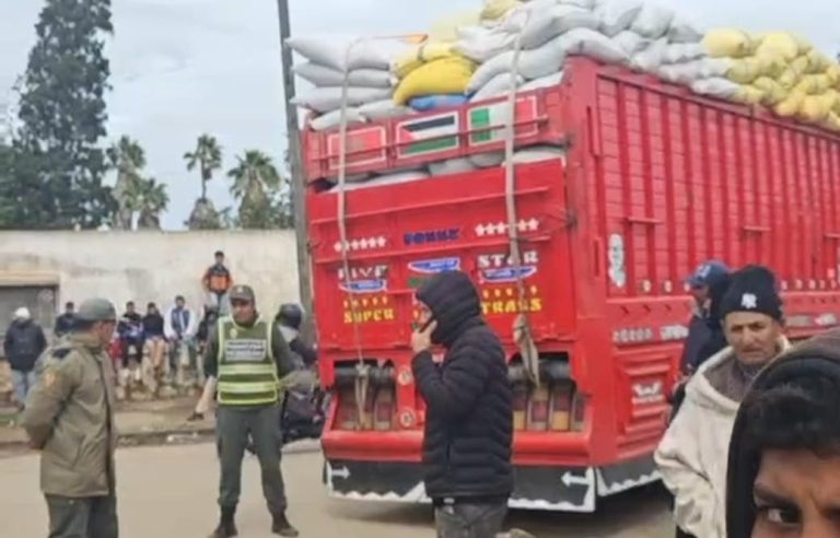 A fodder truck causes the death of a child and sends his mother to users of new points of sale