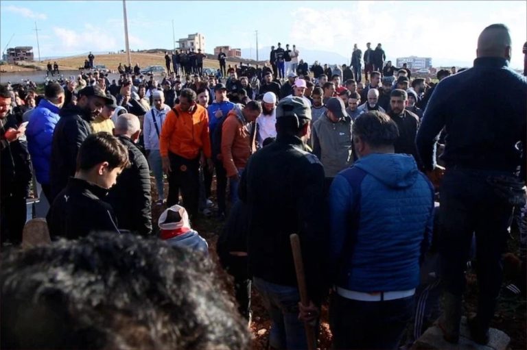 A great presence at the funeral of the child Yousry is a victim
