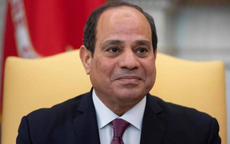 Al -Sisi rents the “Qatif Ramadan” program and emphasizes the need to increase generations on values