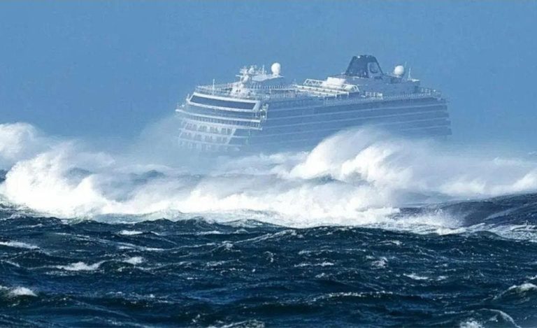 Cruise suspension between Tarifa and Tangier due to bad weather