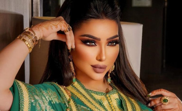 Donia Batma is preparing to go back to the artistic scene with a huge ceremony in Casablanca