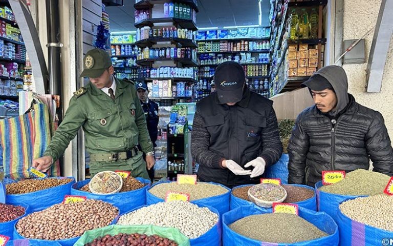 Interior: Close 531 stores and book 239,000 kg of spoiled food products