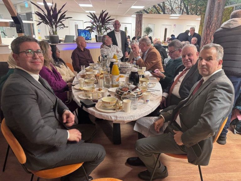 Rotterdam .. Ramadan Breakfast combines the splendor of originality and the spirit of modernity
