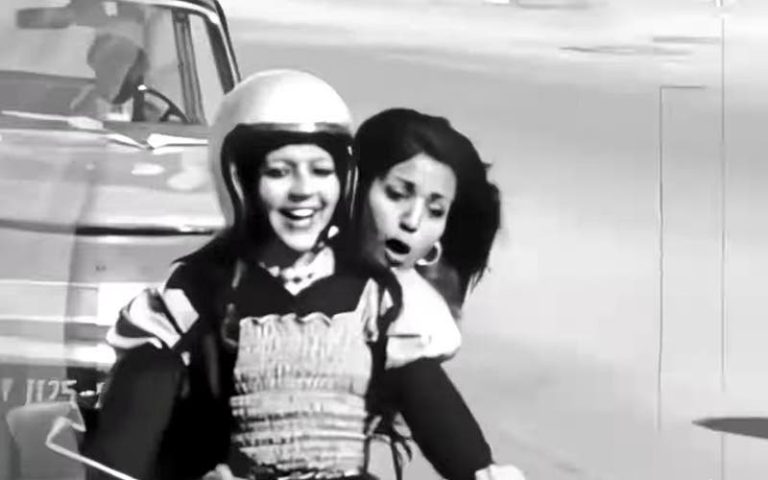 Samira said on the authority of the late Naima Samih: "She lost her childhood friend"