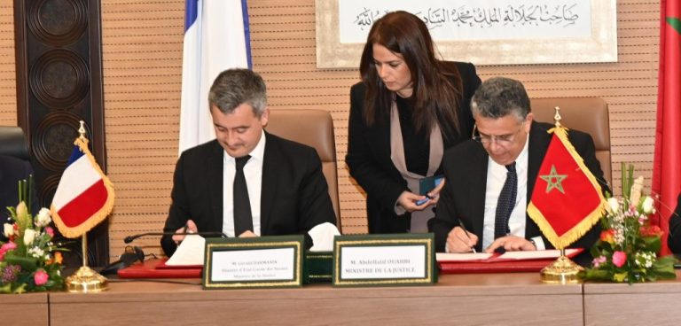 Signature of a joint declaration of the Minister of Justice of the Kingdom of Morocco and the Minister of Justice of the French Republic