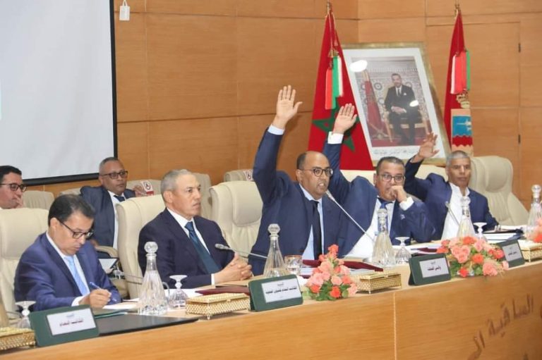 The Eye Eye Sakia Al -Hamra Council Council. Approving development projects