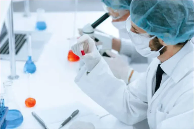 The Ministry of Education is launching a consultation on means of education in physics and chemistry in preparatory services