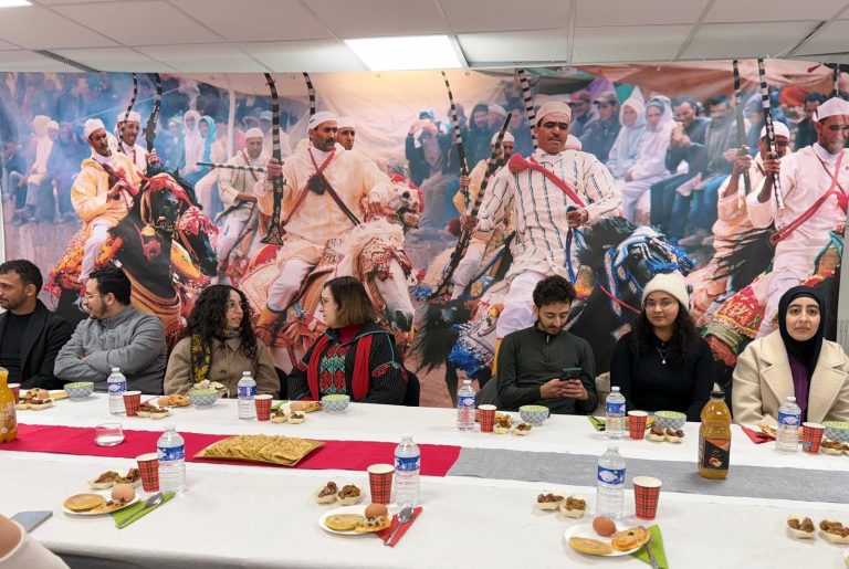 The Moroccan Consulate in Lyon is organizing a group breakfast for a group of Moroccan students