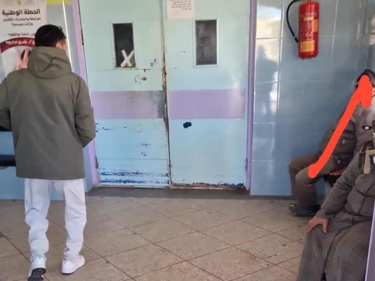 The absence of an urgent doctor at the GRESV hospital raises the dissatisfaction of citizens