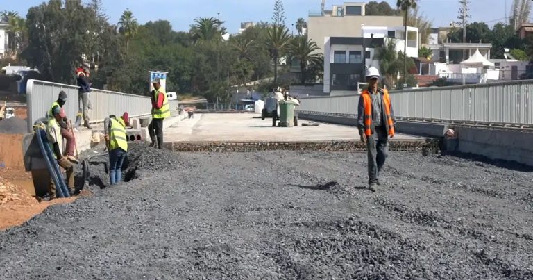 The expansion of the “Al -Sablit” bridge in Muhammadiyah reaches its last stages