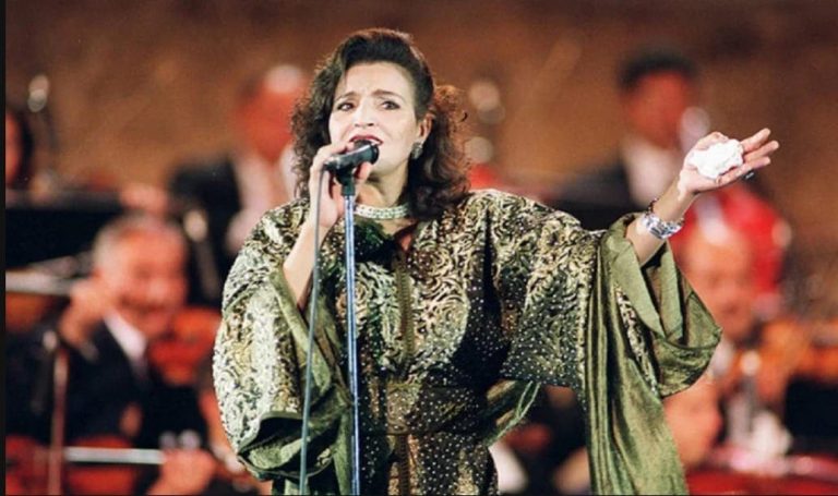 The stars of Morocco fight the artist Naima Samih with influential words