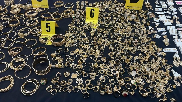 Tangier's safety reveals the details of the suspension of 3 people involved in the flight of a gold shop (photos)