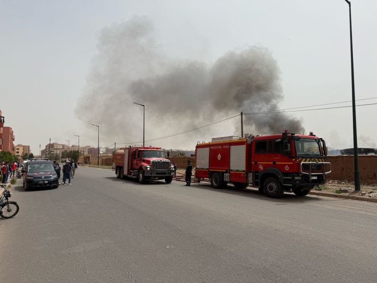 Urgent: a fire comes to a bus deposit in Marrakech (photos)