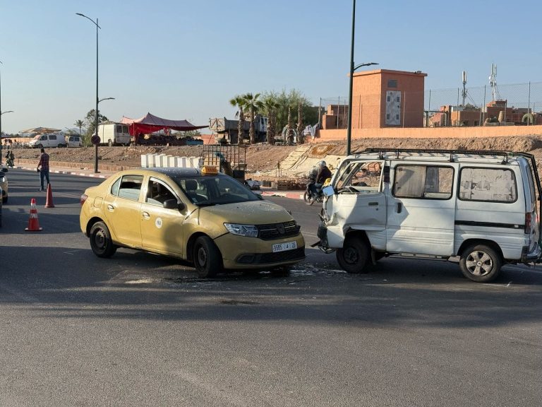 A terrible traffic accident between two cars that leaves serious losses in Marrakech (photos)