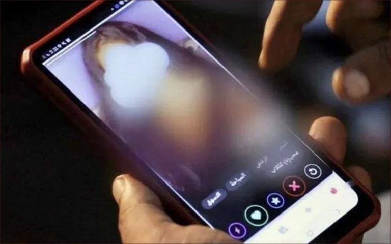 A citizen explodes shocking data on an application promoting electronic prostitution in Morocco (video)