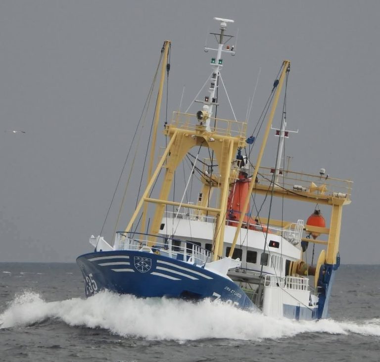 Al -Hoceima port closed due to bad weather (photo)